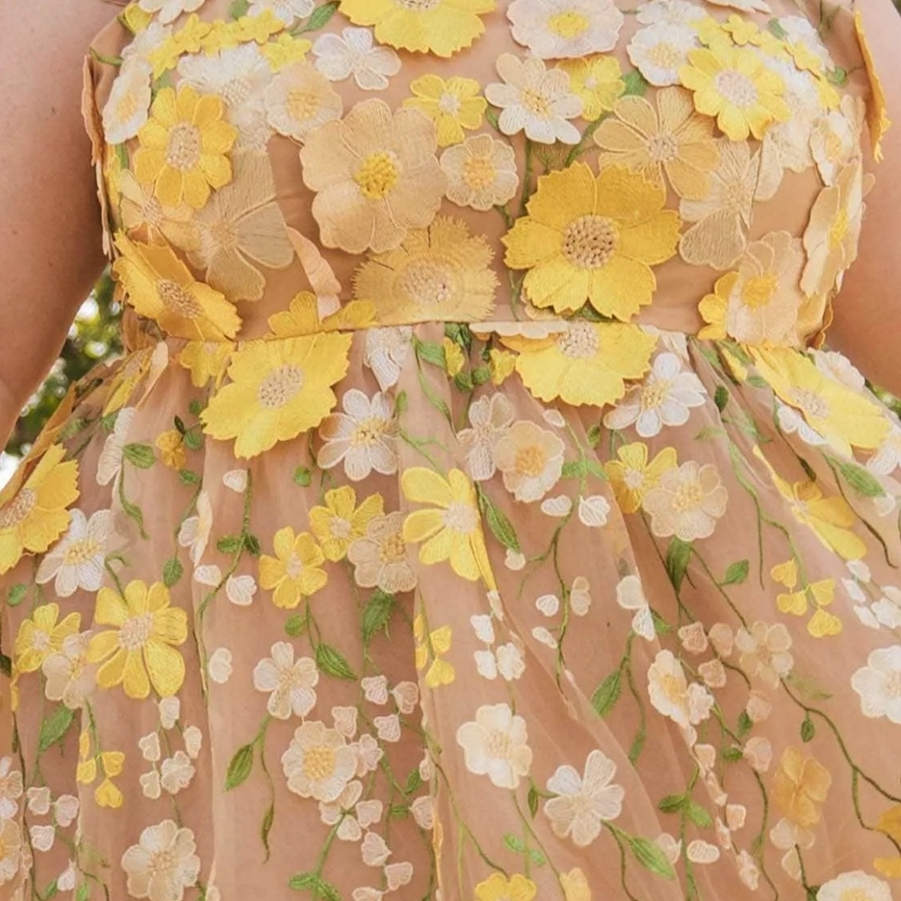 JessaKae Yellow and Cream Floral Midi Dress - Picture 2 of 4